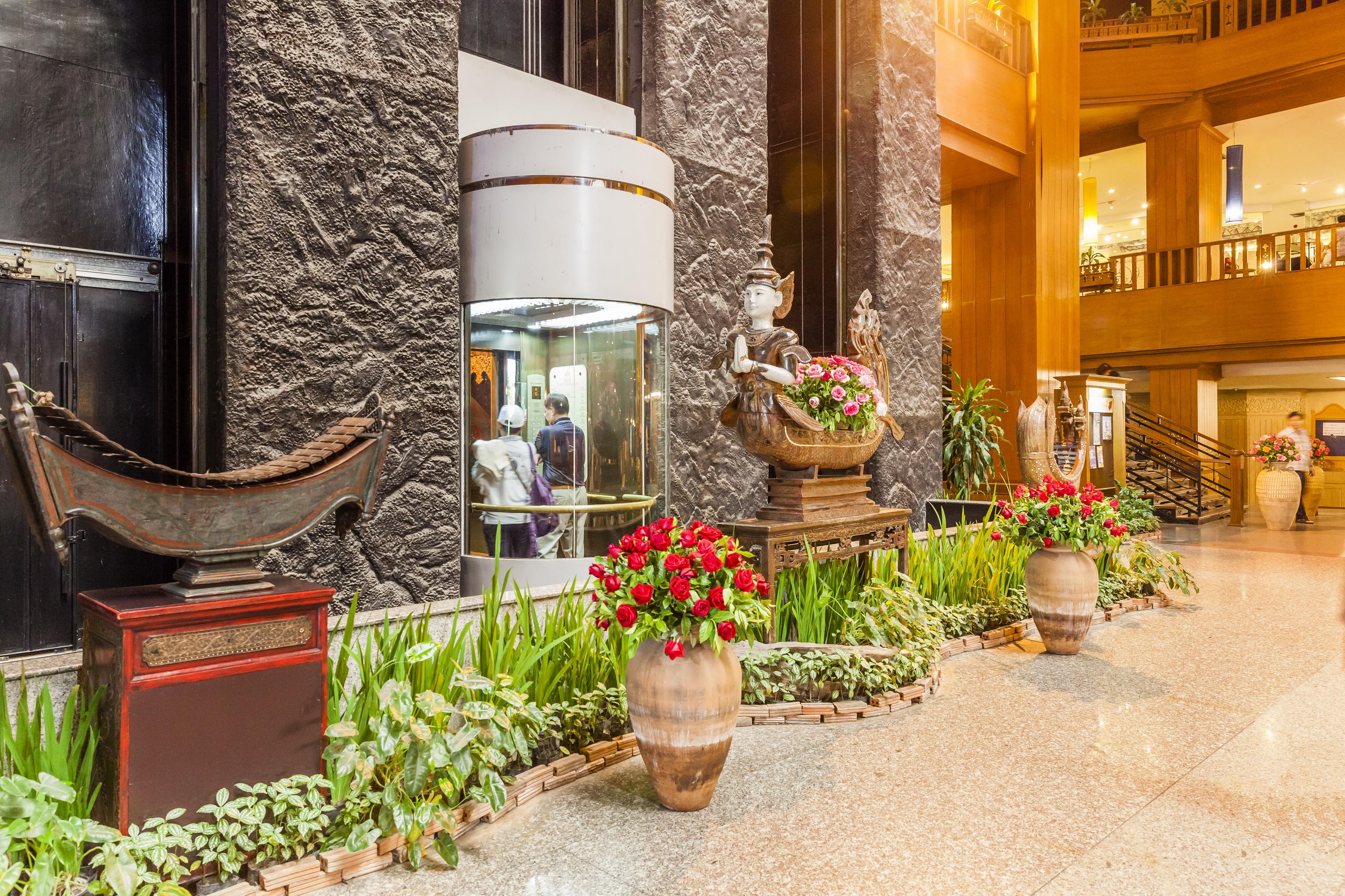 Lotus Pang Suan Kaew Hotel Chiang Mai Exterior photo